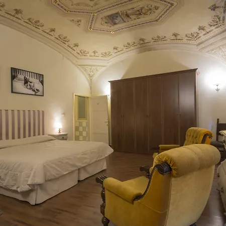 B&B Pantaneto - Palazzo Bulgarini-3